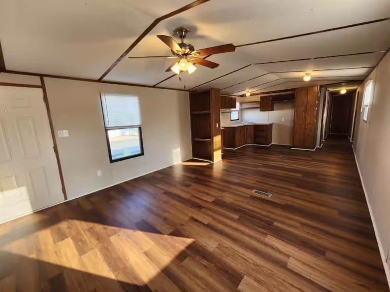 getsUQQxm, safe, comfortable, modern, Manufactured homes for rent, Parakeet Communities